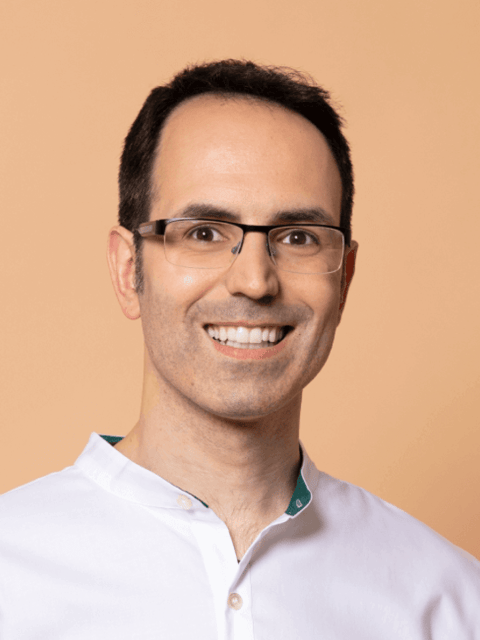 Nader Abaya