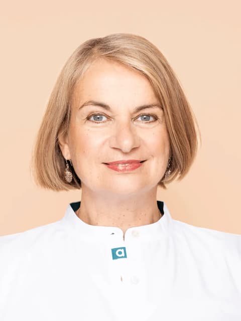 Dr. Marion Hofer