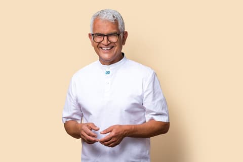 Dr. Nehro Karim-Vodicka
