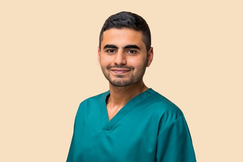 Jihad Alassaf, Medizinische:r Fachangestellte:r bei avi medical